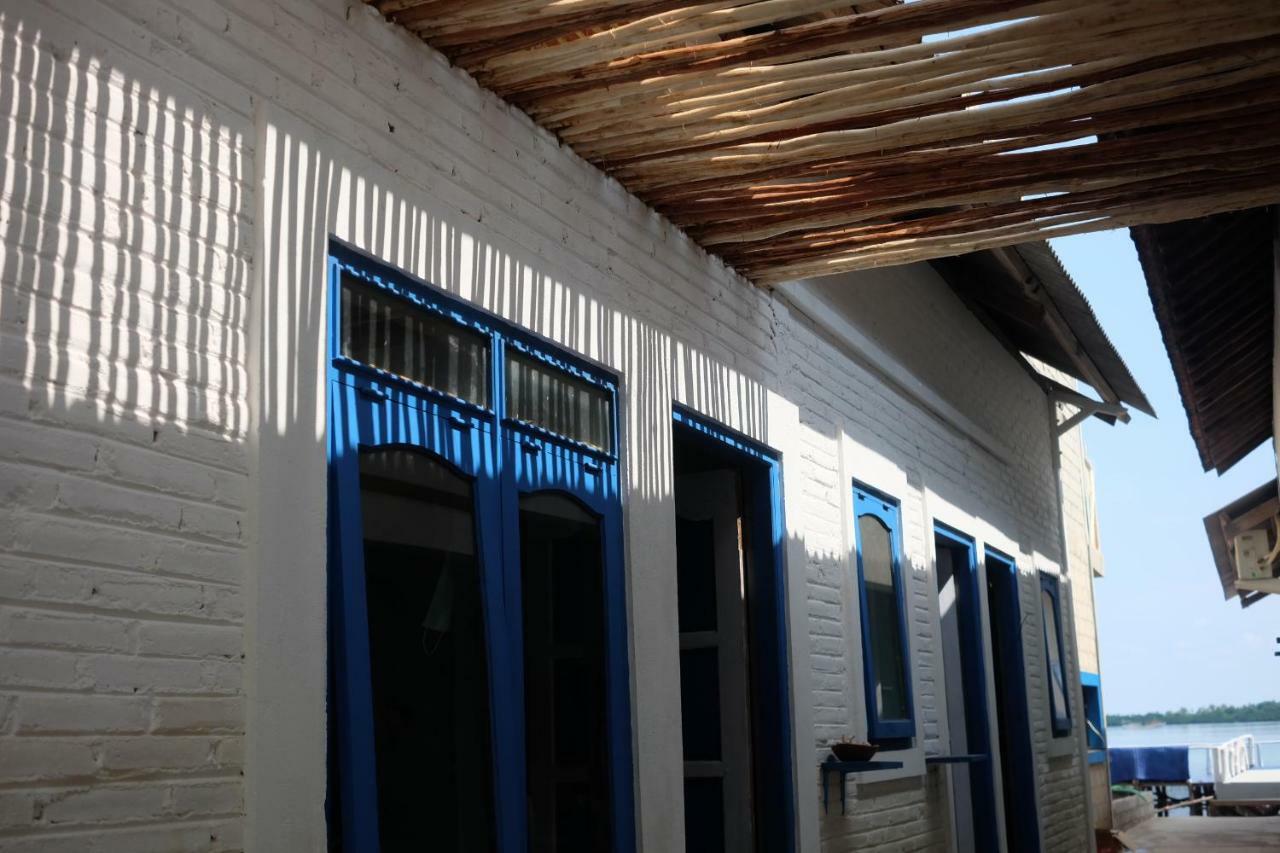 Blue Coral Homestay Каримунджава Экстерьер фото