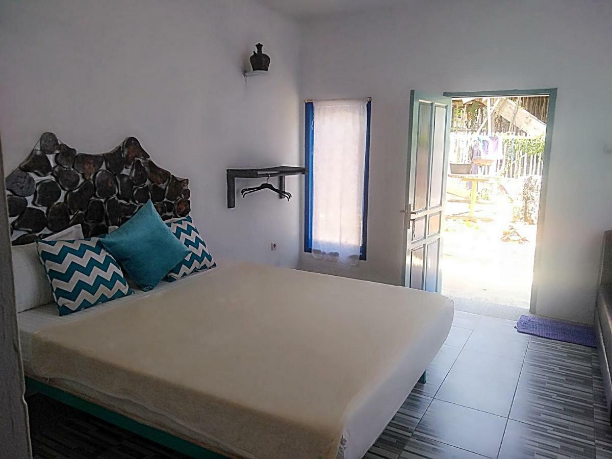 Blue Coral Homestay Каримунджава Экстерьер фото
